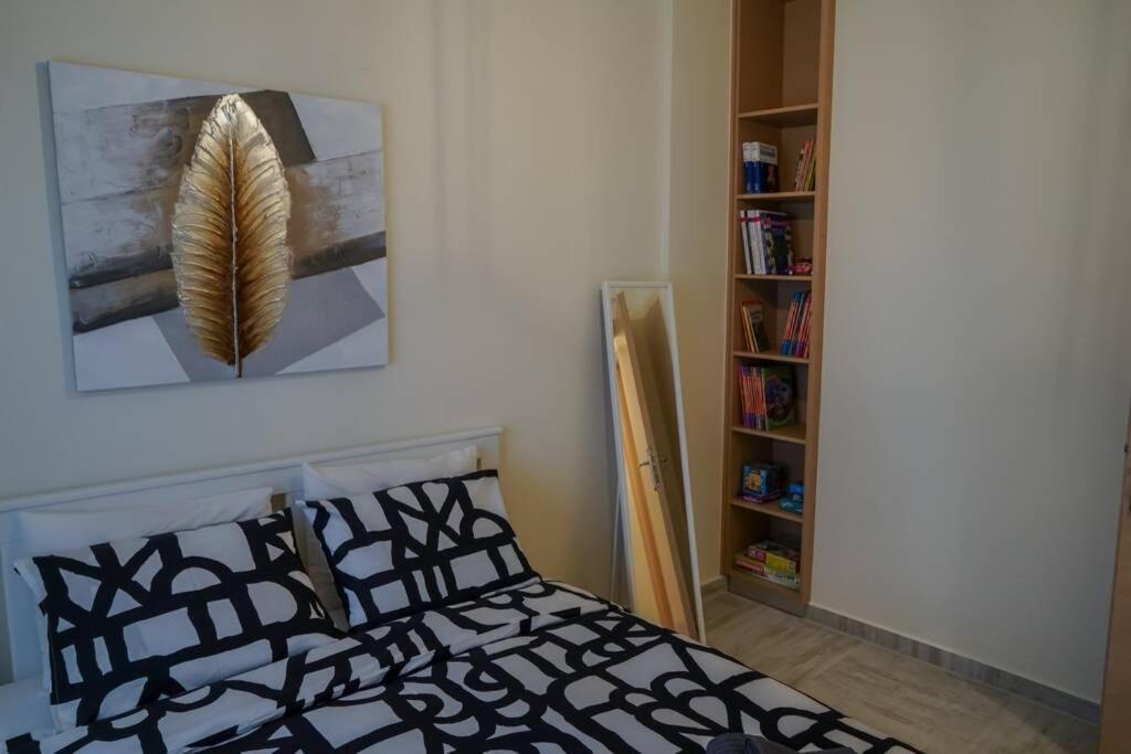 Modern Apartment In The City Center Ioannina Ngoại thất bức ảnh